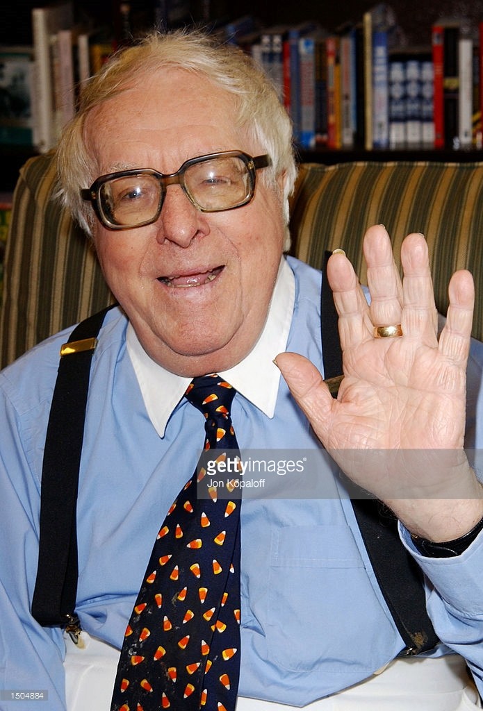 Famous Hands: Ray Bradbury Raybra10