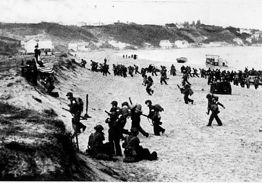 8 novembre 1942 : Débarquement en Afrique du Nord.  Torch10