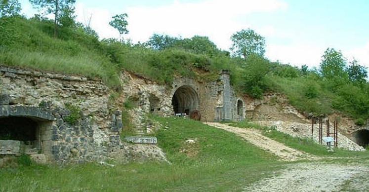 Le fort de Troyon du saillant de St.  Mihiel. Ft1510