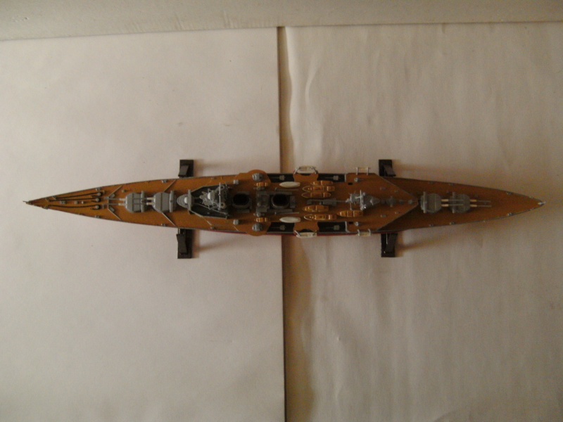 H.M.S. Hood von Airfix in 1:600 Pict0021
