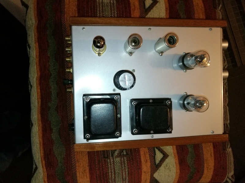 (NA) Pre a valvole TP Audio con stadio Phono 210