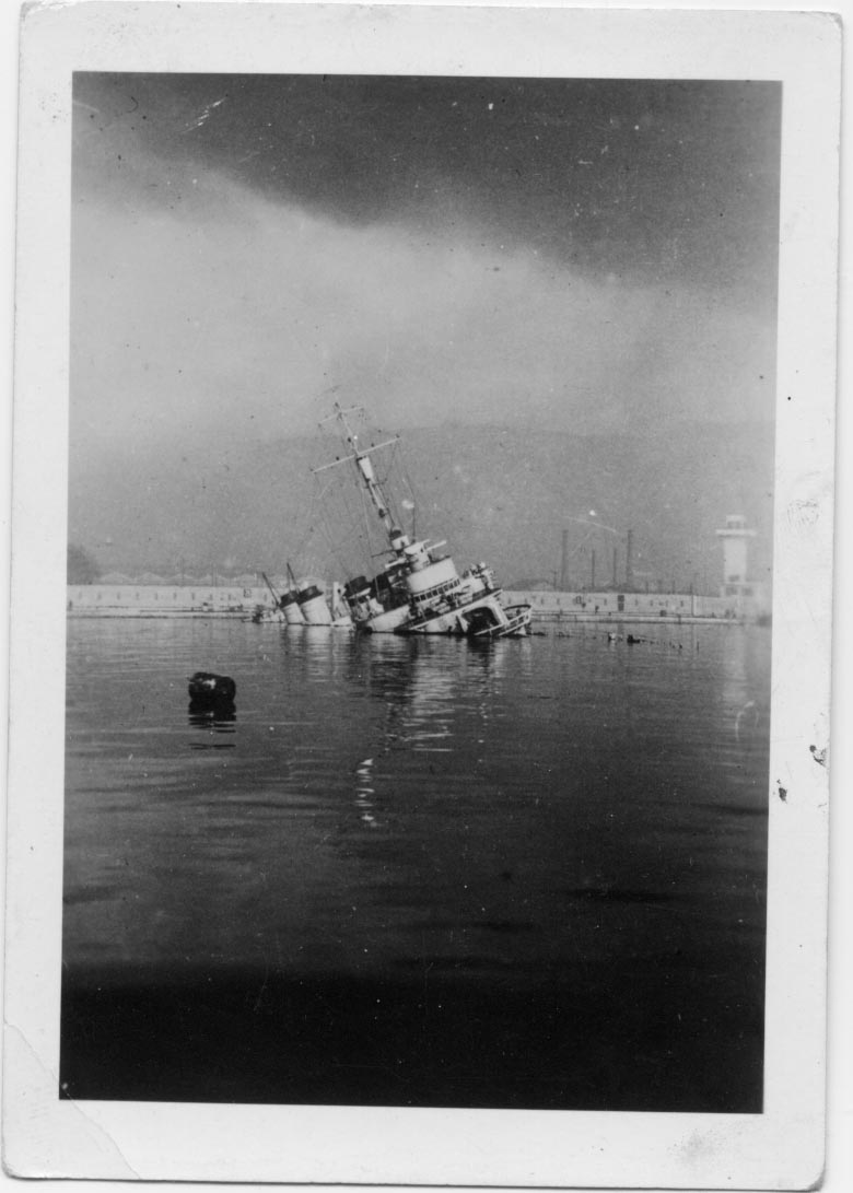 Photo du sabordage de Toulon Photo111