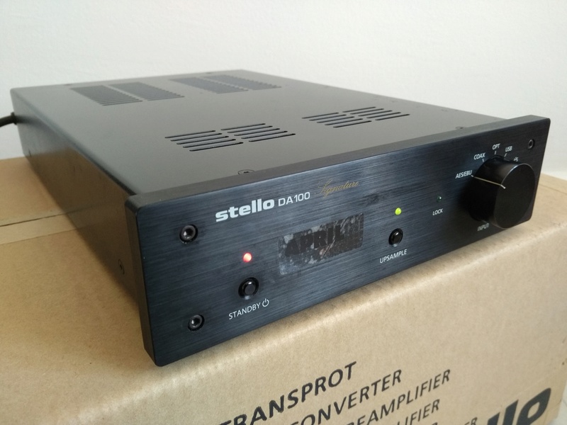 APRIL MUSIC  Stello DA-100 Signature USB D/A Converter Img_2265