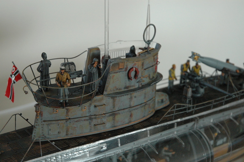 U BOAT trumpeter 1/48 - Page 7 00616