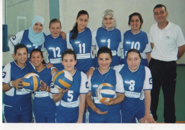 l'une des premières équipes de l'USCAokas ( équipe de volleyball)  Uscaok10