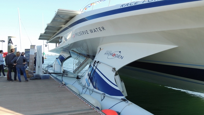 [ Marine à voile ] Race for Water, le catamaran solaire Dscn1527
