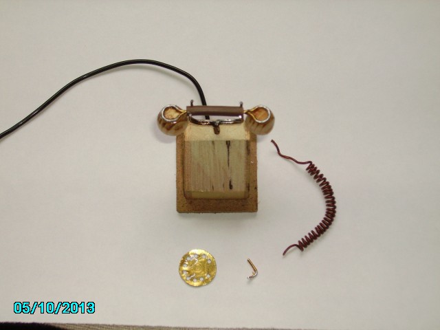 ACCESSORI "FURIO/SEP" IL TELEFONO E10