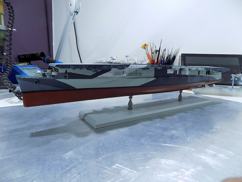 USS Independance CVL22 (Dragon 1/350°) par horos - Page 2 Dscn0447