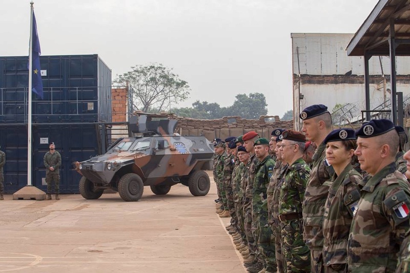 Intervention militaire en Centrafrique - Opération Sangaris - Page 28 4324