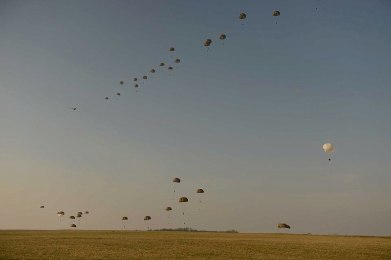 Armée Française / French Armed Forces - Page 38 6025