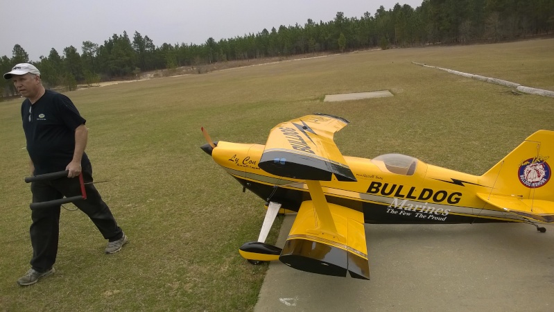 An interesting day at the field, starring a Giant Pitts Bipe Wp_20170