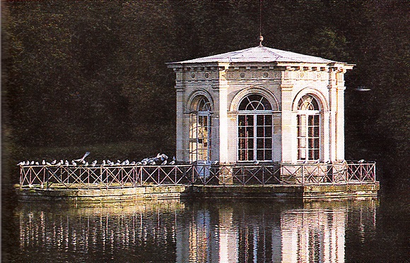 Un joli pavillon Henri IV . Bbf_0011