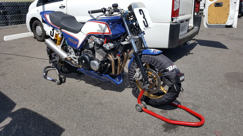 future cb 1100 f superbike - Page 3 001_710