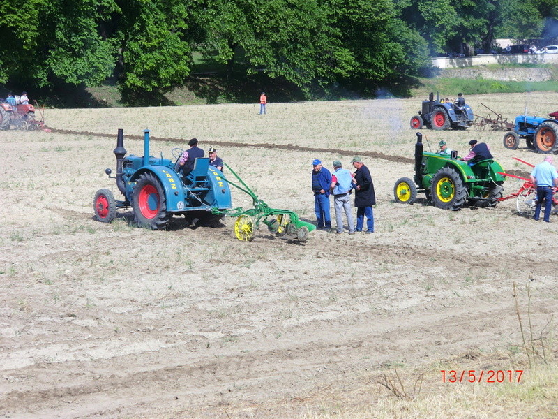 84  MALAUCENE 2017 le 13 & 14 Mai 2017 Cimg5862