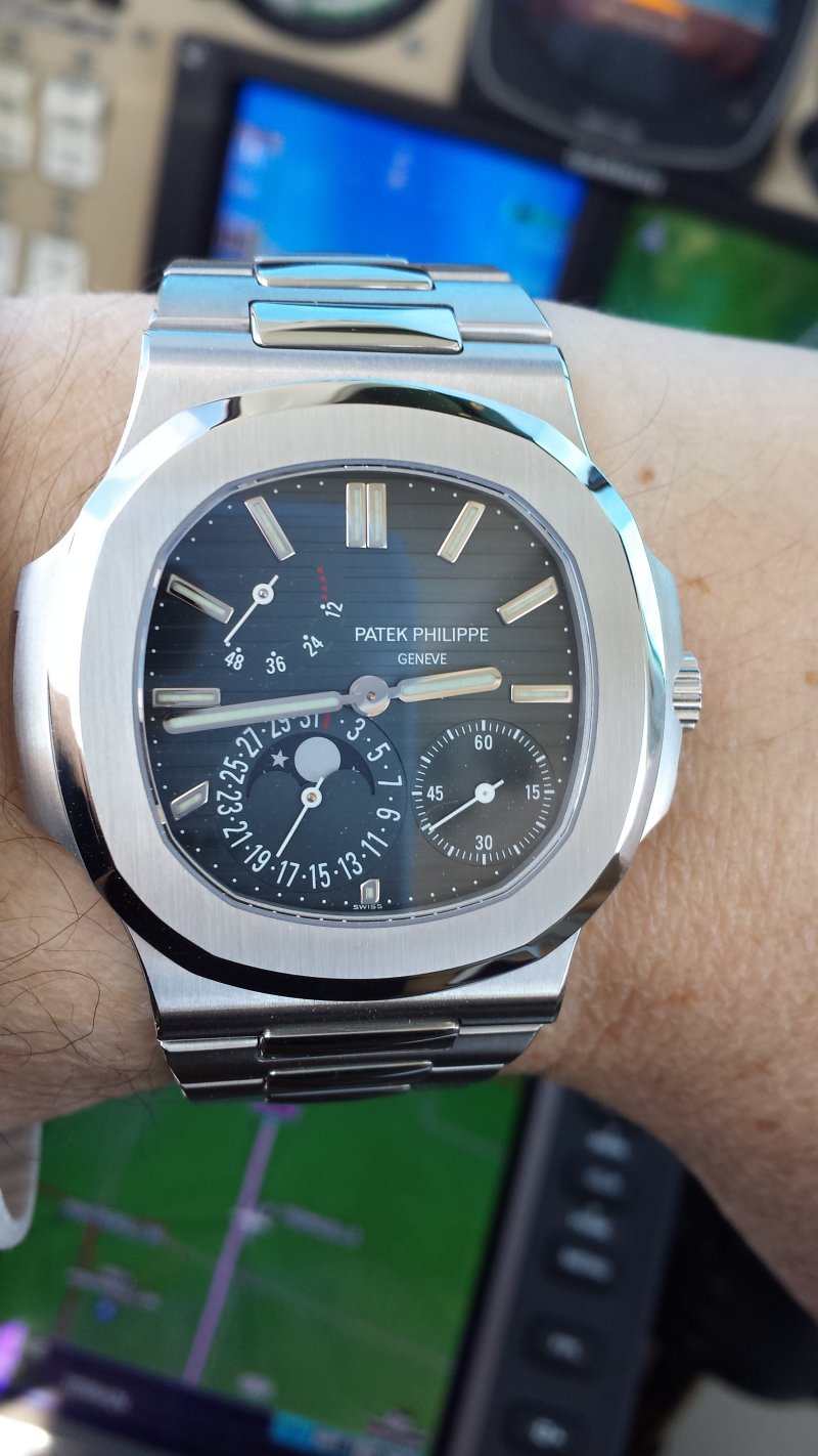 Le club des heureux propriétaires de Patek Philippe et futurs ! - tome II Pp571210