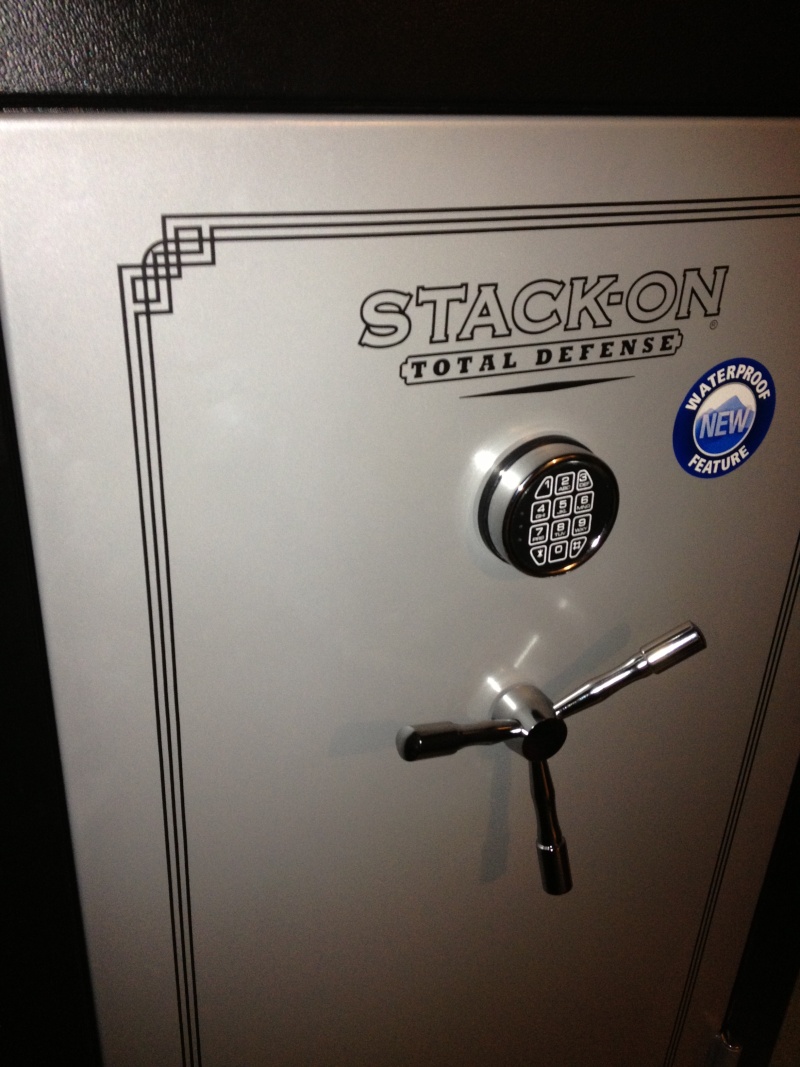 Gun safe stack on total defense en spécial !! - Page 2 00210