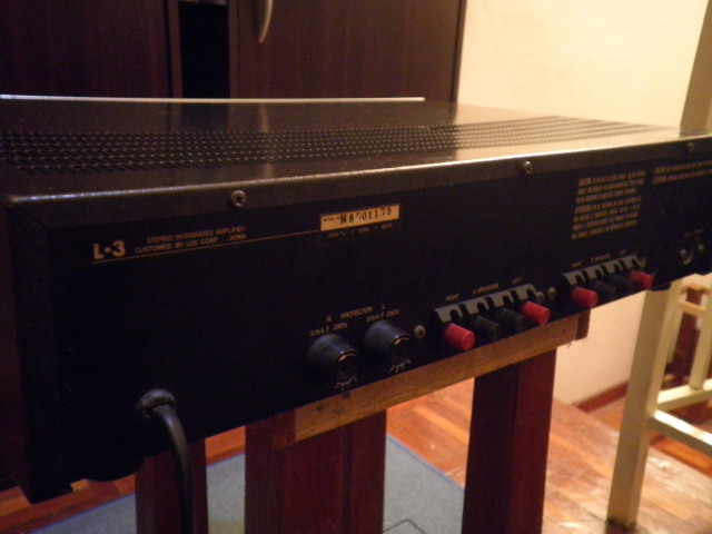 Vintage Luxman L-3 Int. Amp (Used) SOLD L312