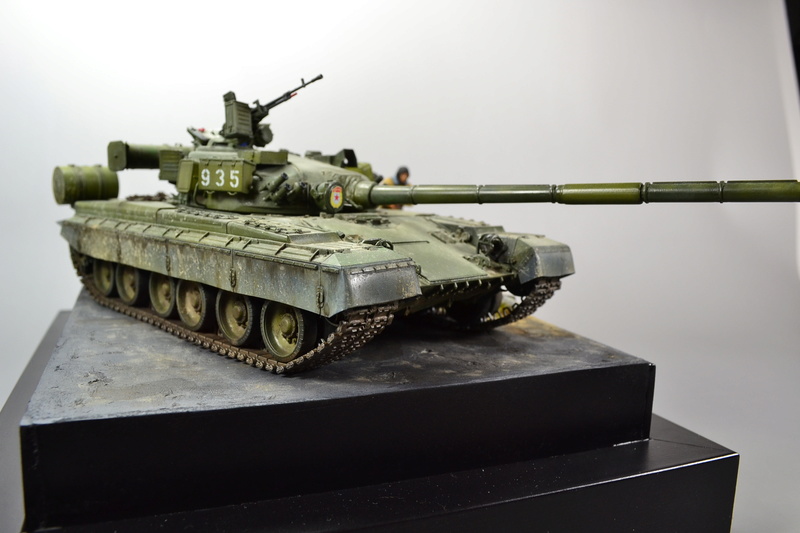 T-80B von Trumpeter in 1:35 Dsc_0024