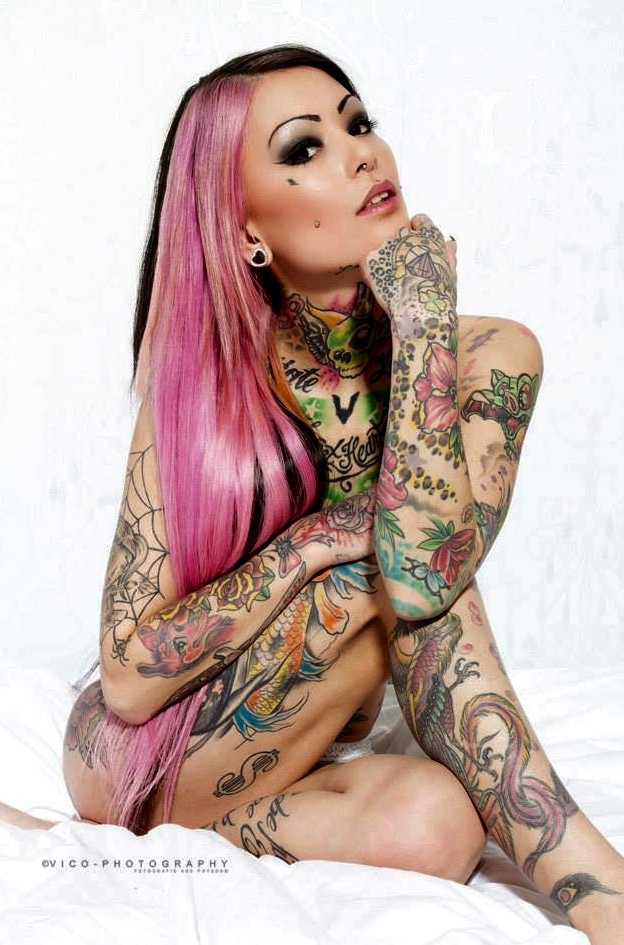 CHARME - Les plus belles femmes sont tatouées... - Page 17 Tumbl549