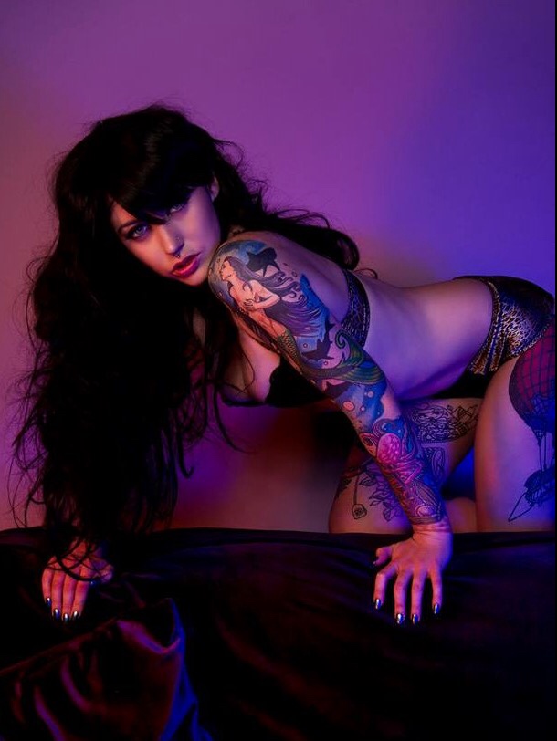 CHARME - Les plus belles femmes sont tatouées... - Page 4 Tumbl904