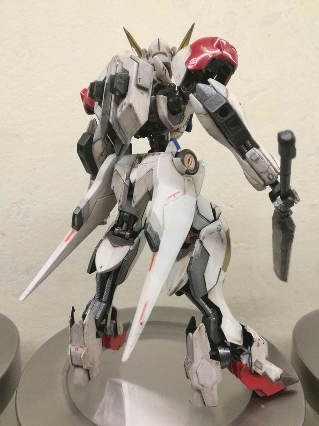 Gundam Lupus HG 1/144 no paint Img_2052