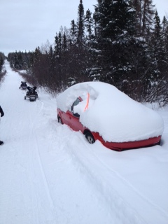 attention voiture dans Lsentier.... Photo610