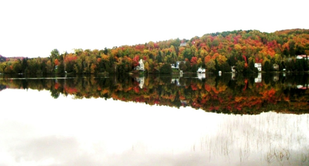   Concours photo d'octobre 2023 : un paysage de lac  - Page 3 Pict0017
