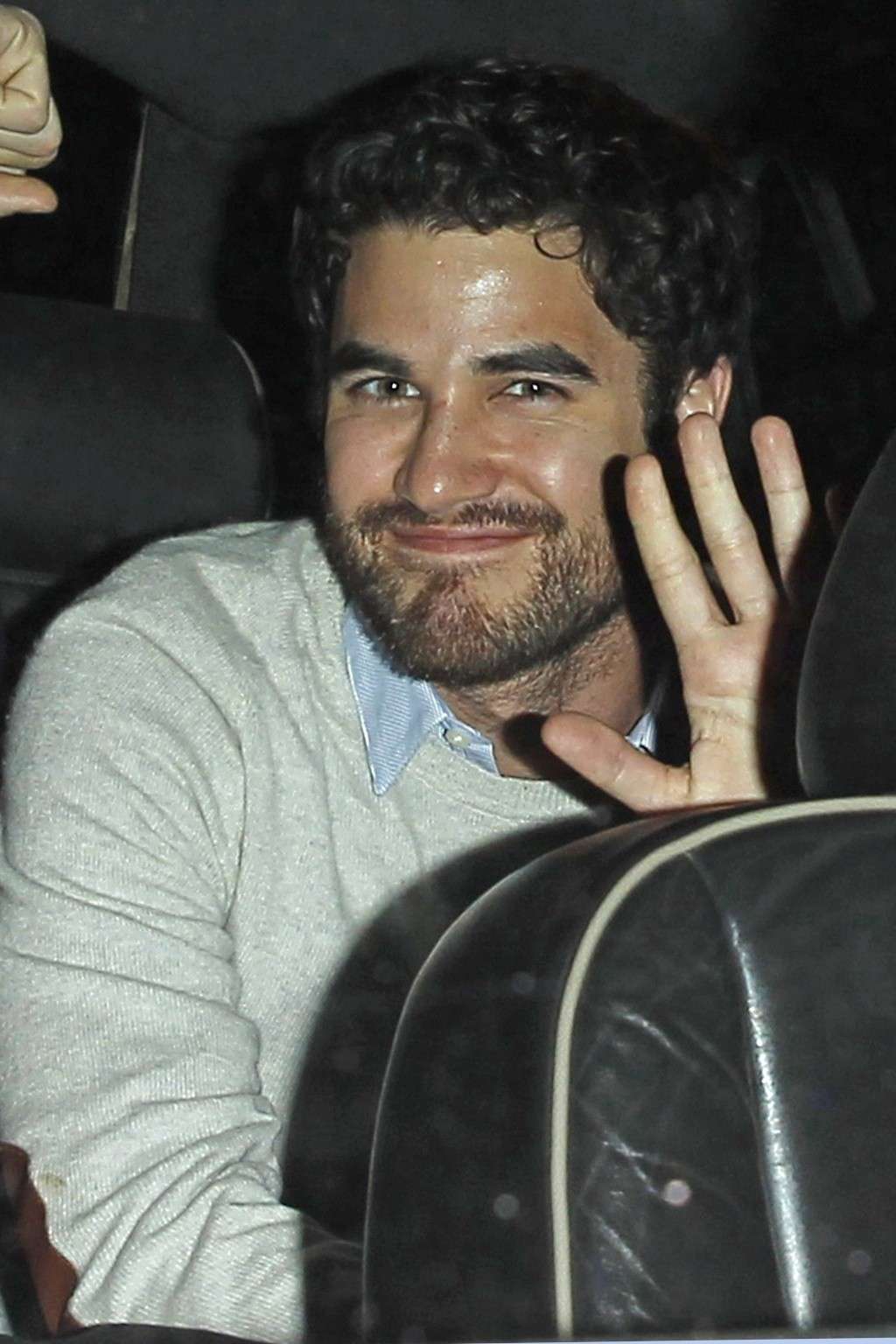 [06.01.2014] Darren quittant le restaurant Craig's à Hollywood 0053210