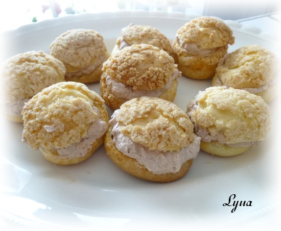 Pâte à choux avec croustillant (streusel) Croust23