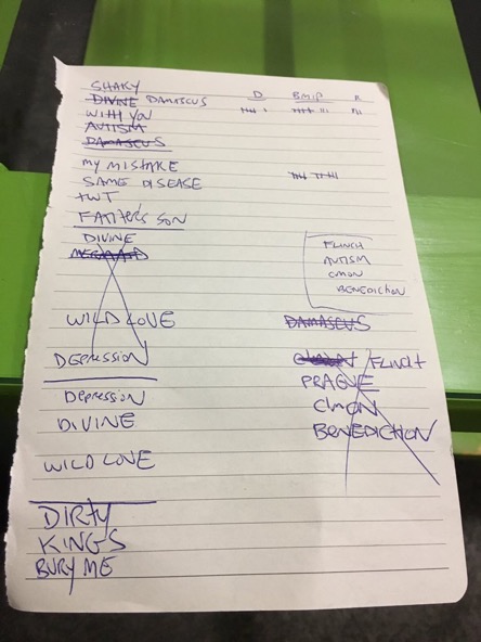 Setlists - European Tour 2017  Img_5314