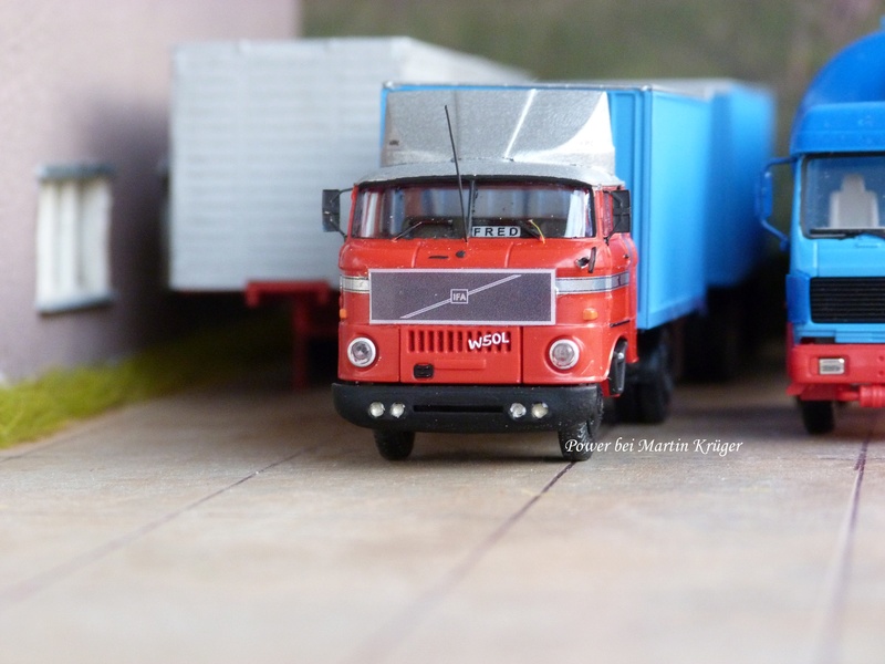 LPG "Roter Oktober" verschiedene Fahrzeuge im Design dieser LPG - Seite 4 5310