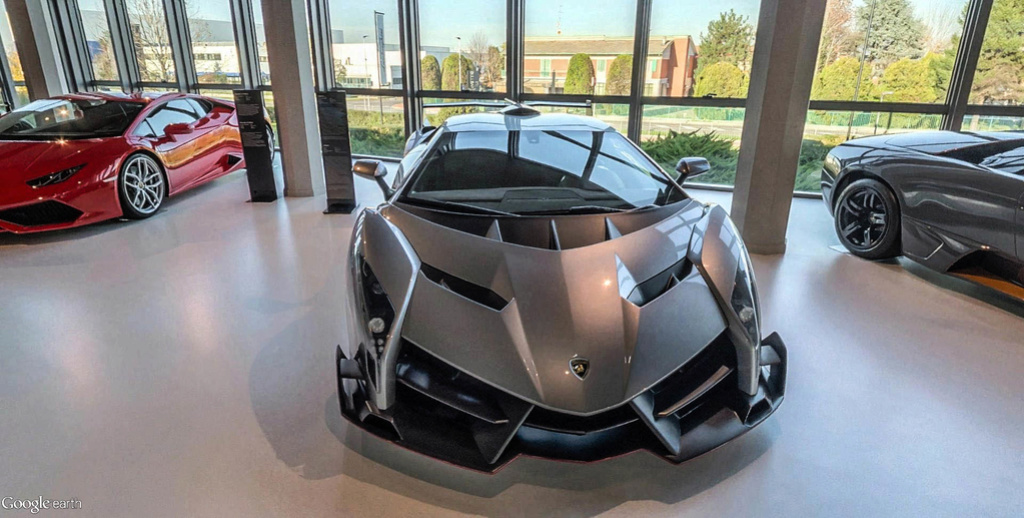 Musée Lamborghini à Sant'Agata Bolognese en Italie. Musye_30