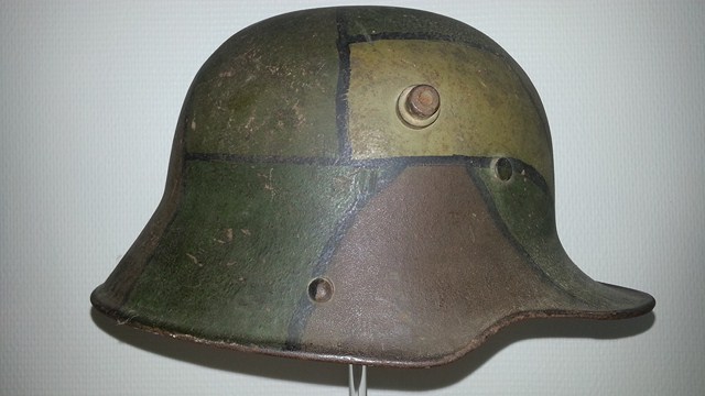 Stalhelm 1916 cam 20130615