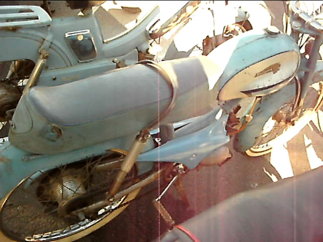 bourse auto moto cyclo tracteur ...de Courtenay Snapsh14