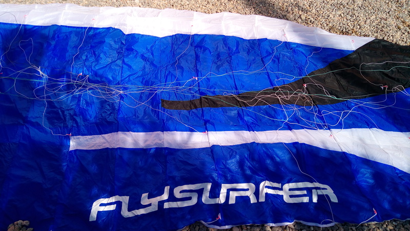 Vendue: Flysurfer Speed 5 9,0 m 925 Euros avec barre Infinity 3 FS P_201711
