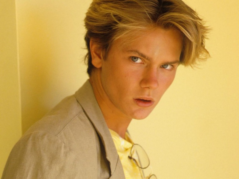 RIVER PHOENIX River_10