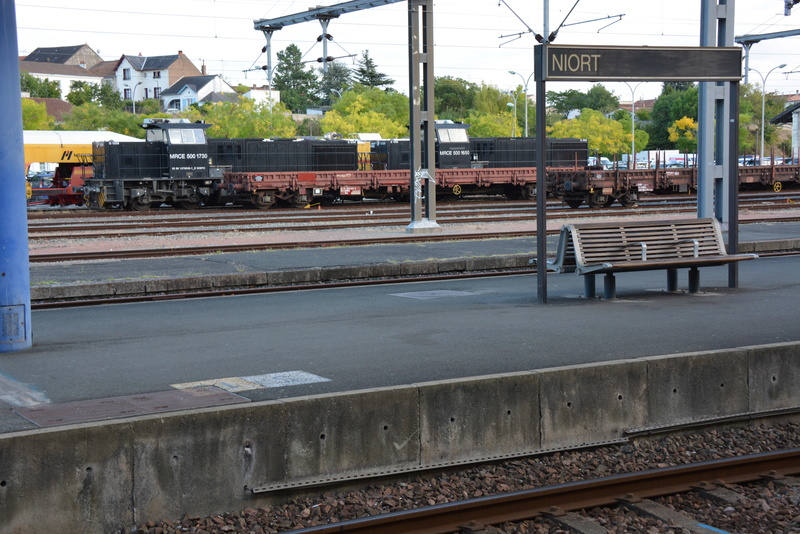 Nouveauté Hobbytrain H2947 Vossloh/MAK G1700 ArcelorMittal Dsc_1010