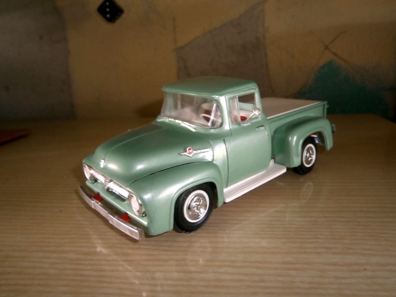 Ford F100 - Revell - 1/25 P4280010