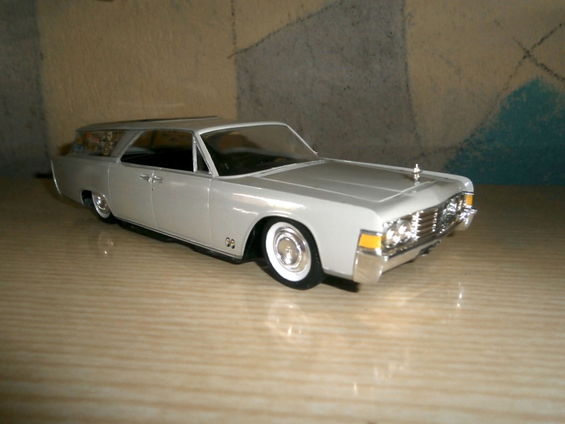 Lincoln Continental 1965 - 3 in 1 - AMT - 1/25 P4290016