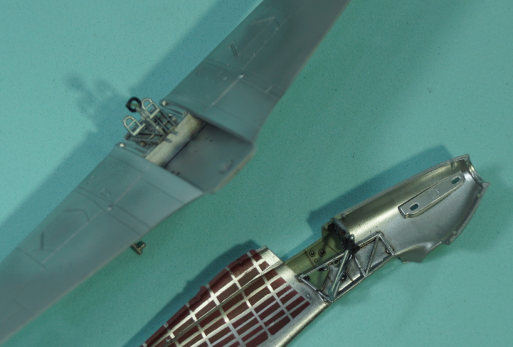 arma - [ARMA HOBBY] Hurricane Mk I metal wing 1/72 -- 73sq Flight B James DENIS (FINI) - Page 3 Arma_512