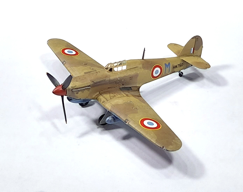 morlat - (VITRINE) ARMA- 1/72 - Hurricane MkIIc (sans arme) de Jules MORLAT (Hiver 44-45)!  Capt1459