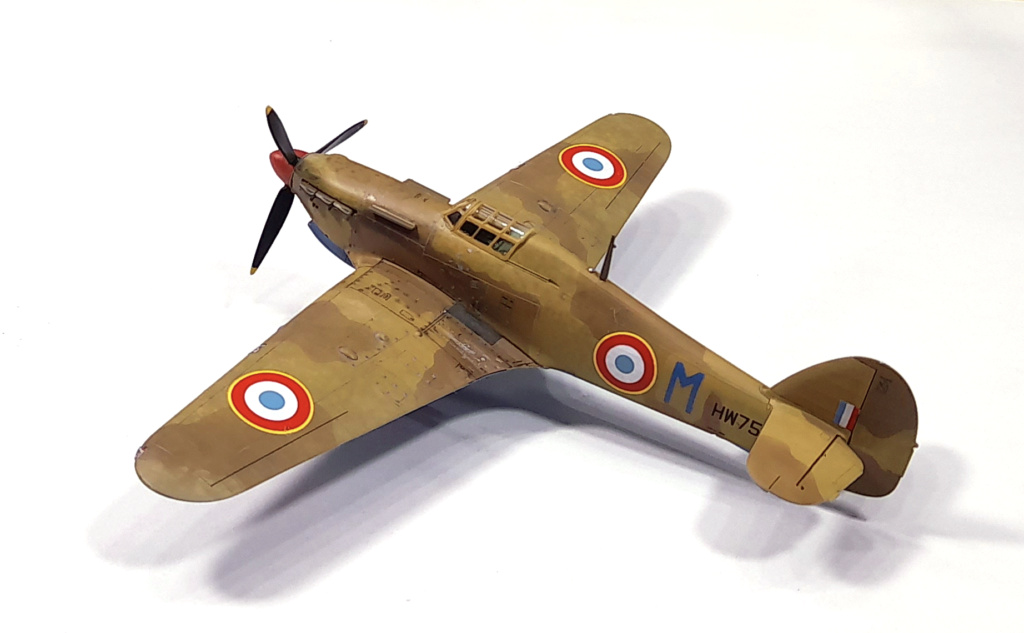 (VITRINE) ARMA- 1/72 - Hurricane MkIIc (sans arme) de Jules MORLAT (Hiver 44-45)!  Capt1462