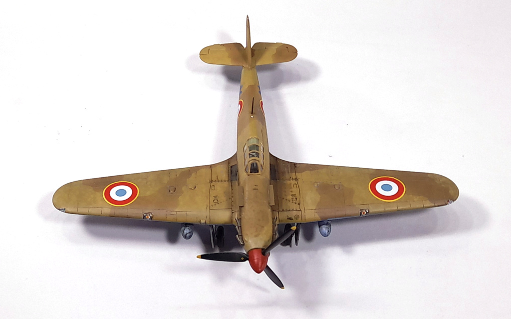 (VITRINE) ARMA- 1/72 - Hurricane MkIIc (sans arme) de Jules MORLAT (Hiver 44-45)!  Capt1463