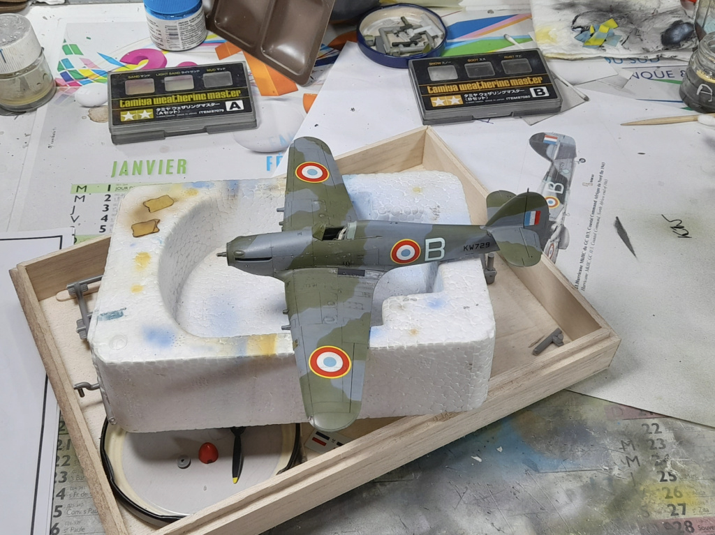 dauphine - [ARMA HOBBY] 1/72 - Hawker Hurricane MkIIc (avec armes) du Dauphiné (Costal command AFN) Quand on aime! - Page 3 Capt1490