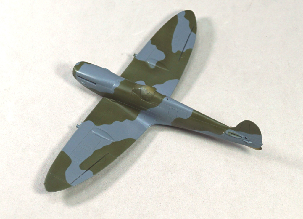 [GB Eduard] SPITFIRE MkIXc 1/72 - 8J°GG Capitaine Gabriel Gauthier, Commandant du GC II/7 326sq - Page 4 Captu783