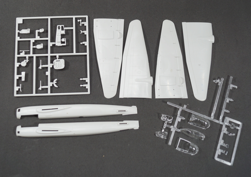 claisse - (ATELIER) AMT - 1/72 - JUNKERS JU-88 R-1... Maurice CLAISSE-Farnborough Captu889