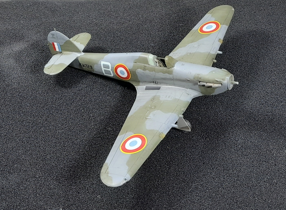 dauphine - [ARMA HOBBY] 1/72 - Hawker Hurricane MkIIc (avec armes) du Dauphiné (Costal command AFN) Quand on aime! - Page 3 Captur90