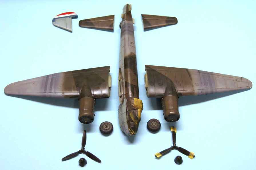 [REVELL] 1/72 -  Junkers Ju 88  AUNIS   (ju88) Elem1_11