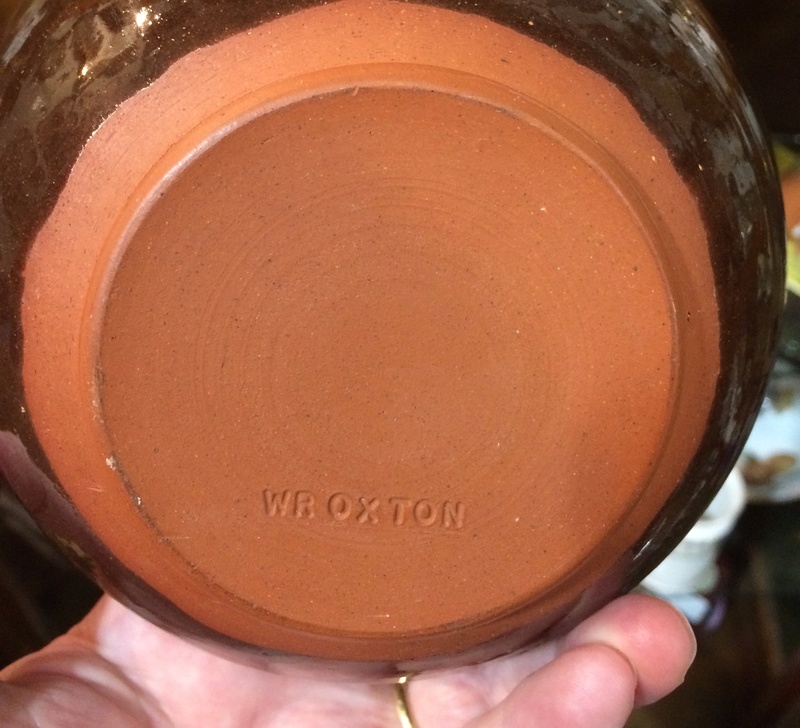 Wroxton Pottery, Oxfordshire, slipware dish  Img_0610