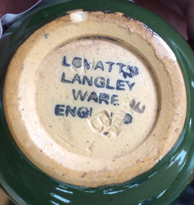 Langley Mill Pottery (Lovatt) - Derbyshire. - Page 3 Img_3212